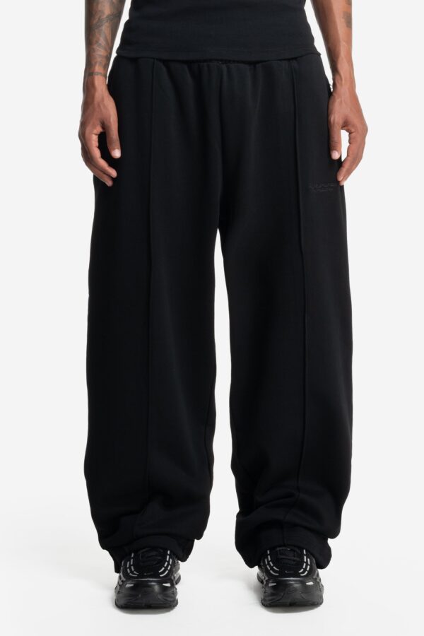 ramatia Base Jogger – Stylish & Comfortable Black Sweatpants - Image 3